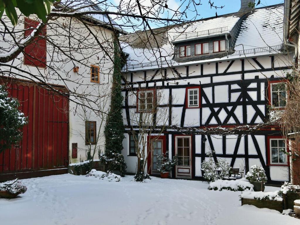 Old Town Hall Apartment In Baden-Wuerttemberg Weilmunster エクステリア 写真